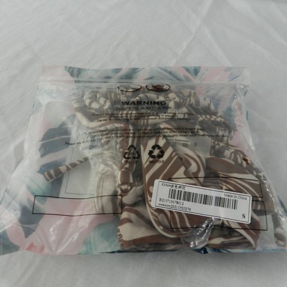 ☀️ NEW in package Shein bikini, swirl pattern, triangle slide top, thong bottom - Picture 7 of 7